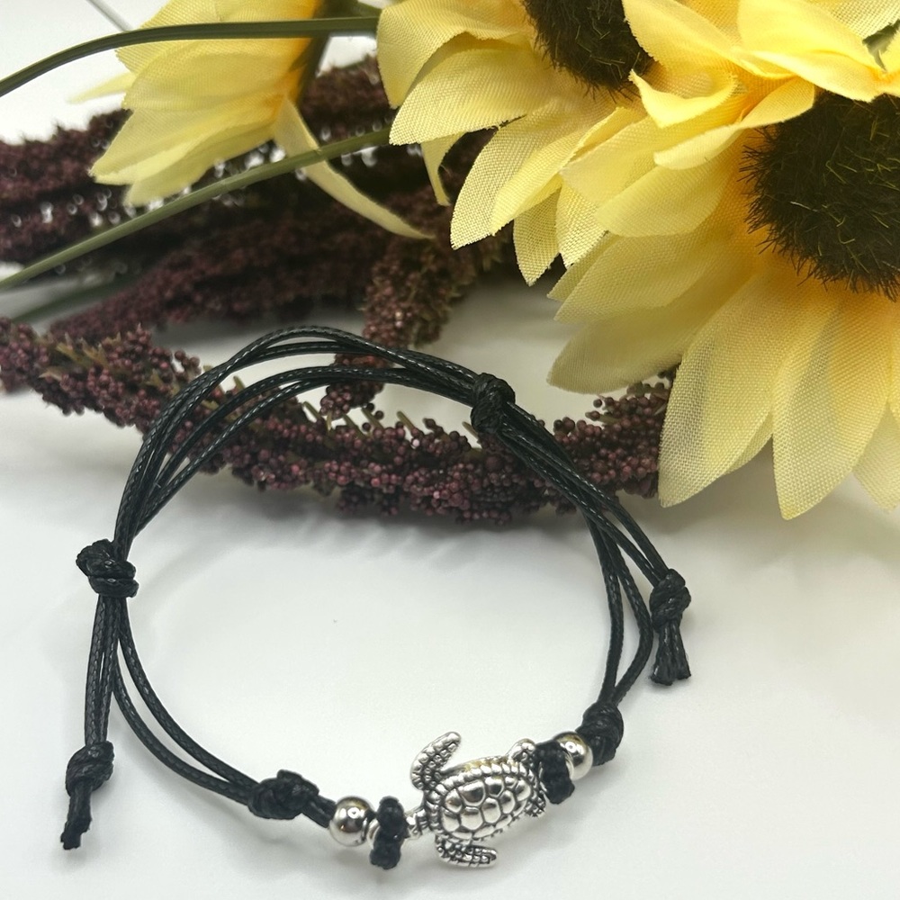 Turtle Black Bracelet